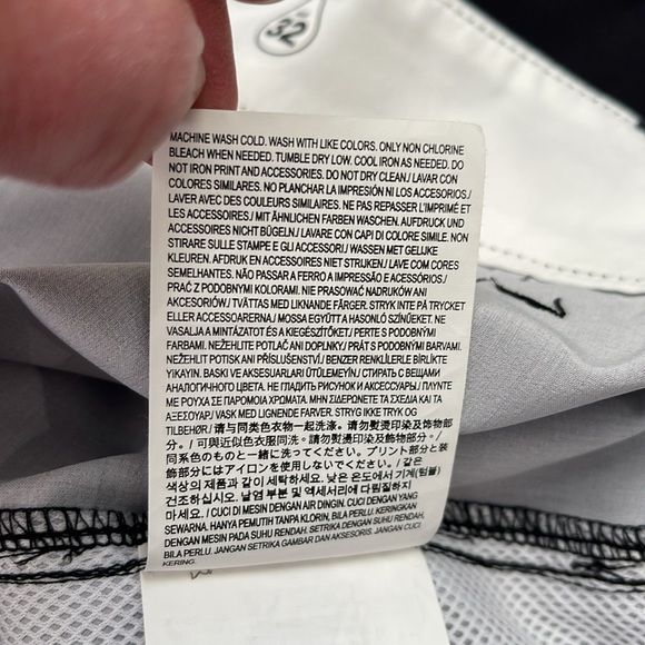 Vans Vanphibian Men’s Water Board Shorts Navy Blue Plaid Pockets Quick Dry 32 - Picture 11 of 13